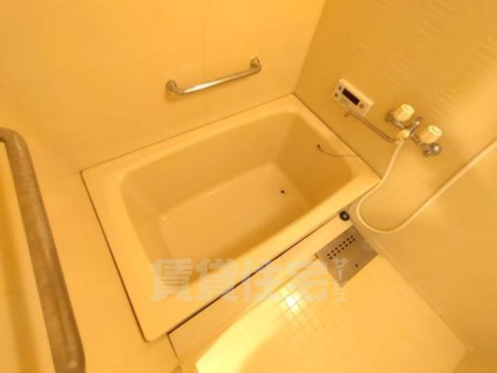 大阪府吹田市山田東1丁目の賃貸マンションの風呂