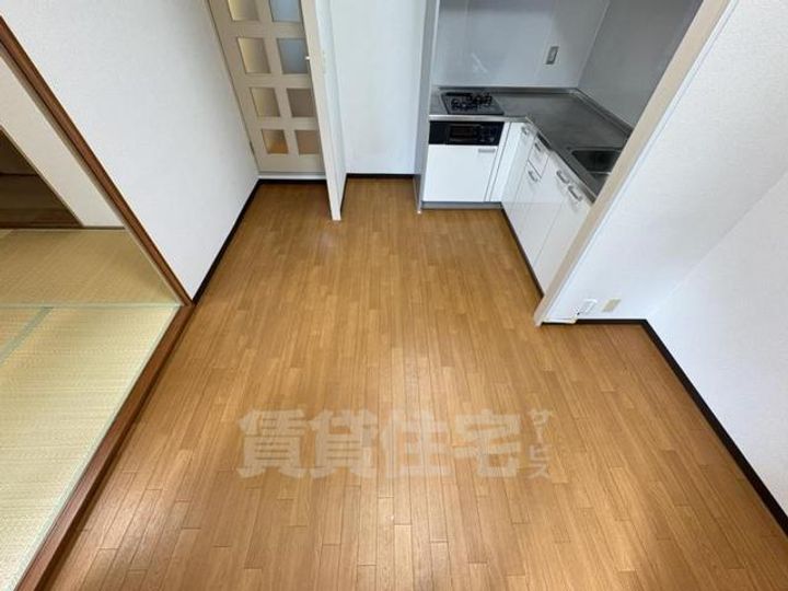 コスモ尼崎駅前通りの居間