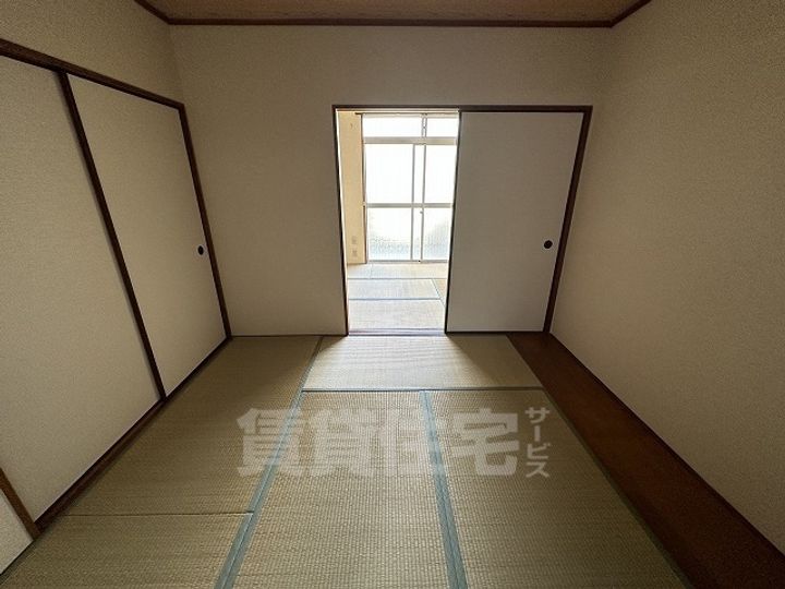 兵庫県尼崎市稲葉荘4丁目の賃貸アパートの内装