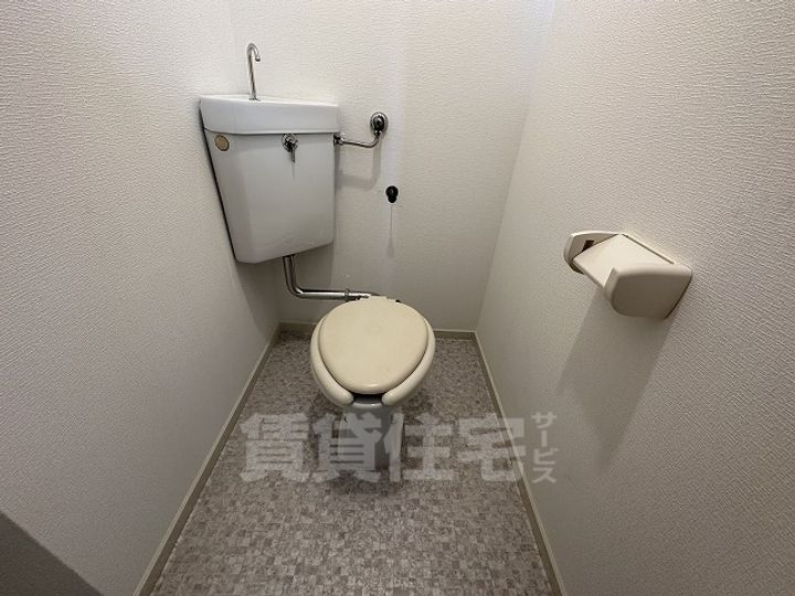 兵庫県尼崎市稲葉荘4丁目の賃貸アパートの内装