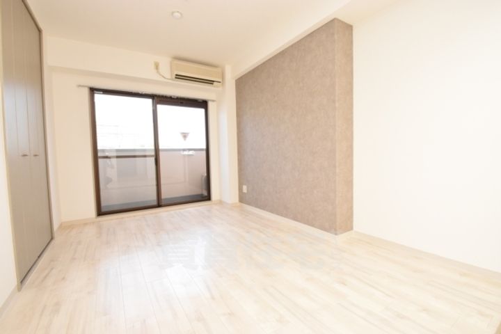 大阪府堺市北区中百舌鳥町6丁の賃貸マンションの内装