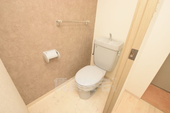 大阪府堺市北区中百舌鳥町6丁の賃貸マンションの内装