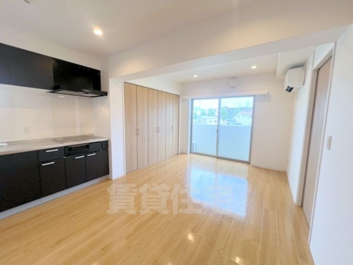 インサイトルポ山科新十条の居間