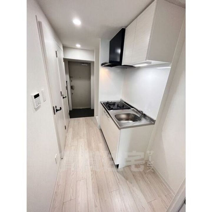大阪府堺市堺区甲斐町東1丁の賃貸マンションのキッチン