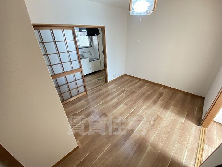 辻内マンションの居間