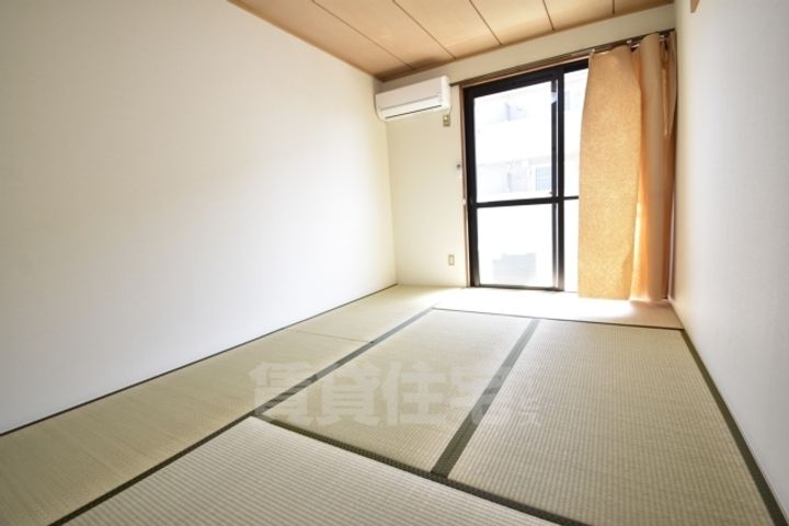 大阪府堺市南区和田東の賃貸アパートの居間