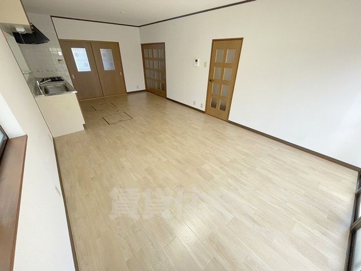 大阪府羽曳野市恵我之荘2丁目(一戸建)の賃貸物件の居間