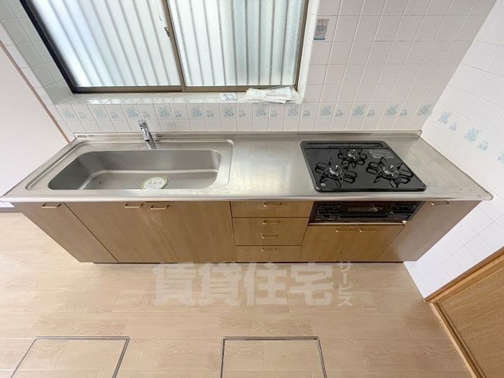 大阪府羽曳野市恵我之荘2丁目(一戸建)の賃貸物件のキッチン