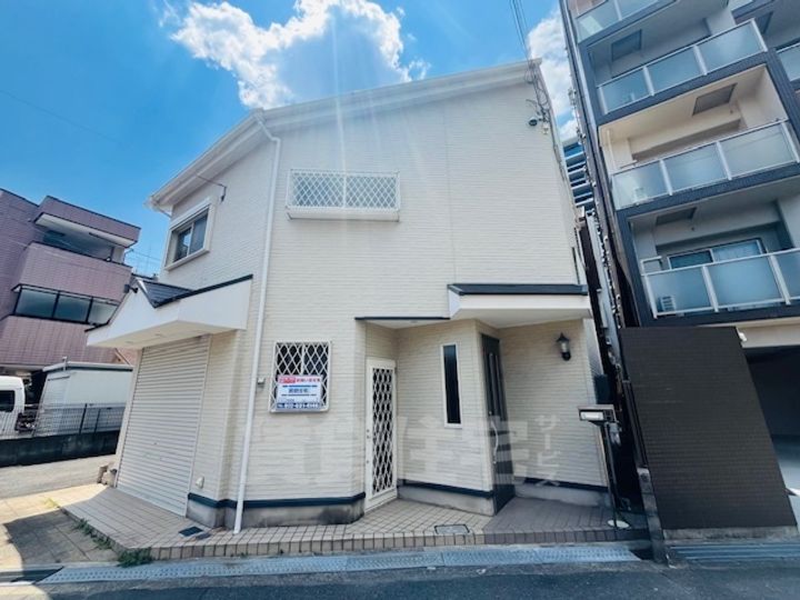 大阪府茨木市中津町(一戸建)の賃貸物件の外観