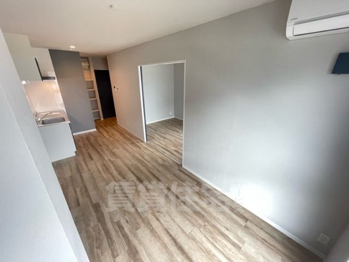 大阪府堺市中区深井清水町の賃貸マンションの内装