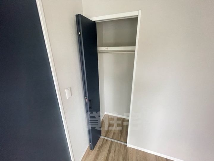 大阪府堺市中区深井清水町の賃貸マンションの内装