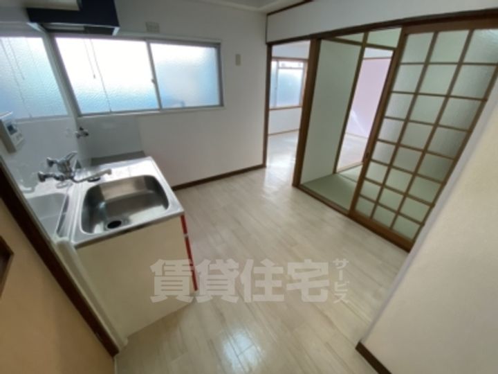 コーポ衣掛304の居間
