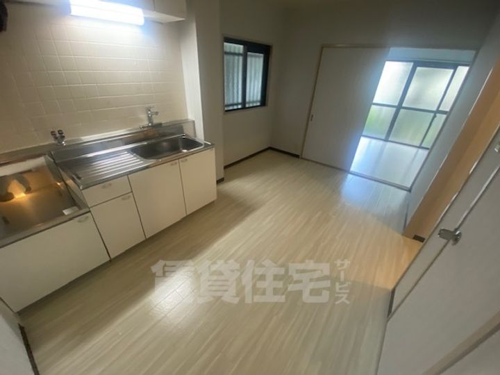 エクセル太子橋1の居間