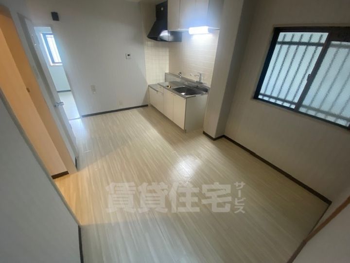 エクセル太子橋1の居間