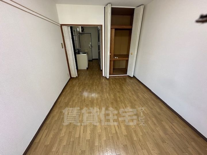 大阪府大阪市淀川区塚本1丁目の賃貸アパートの寝室