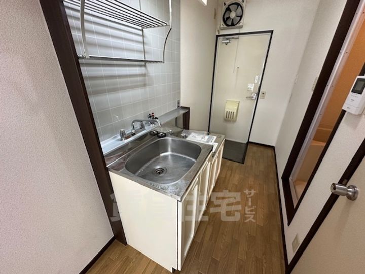 大阪府大阪市淀川区塚本1丁目の賃貸アパートのキッチン