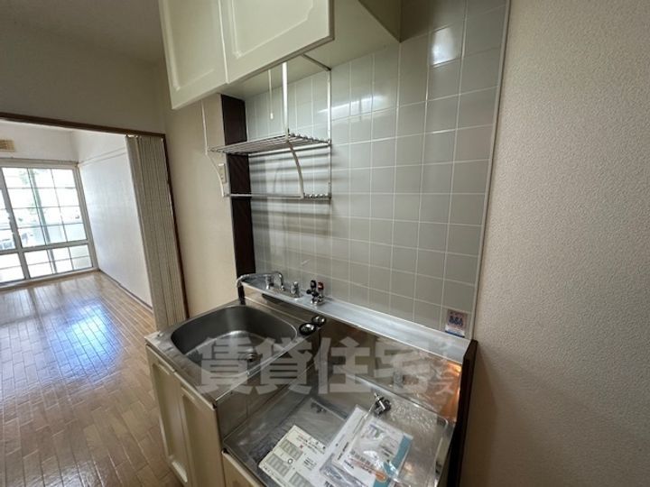 大阪府大阪市淀川区塚本1丁目の賃貸アパートのキッチン