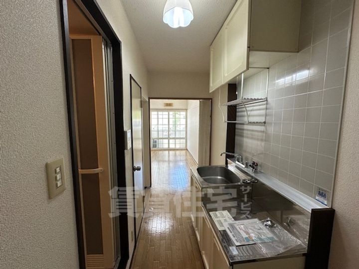 大阪府大阪市淀川区塚本1丁目の賃貸アパートの玄関