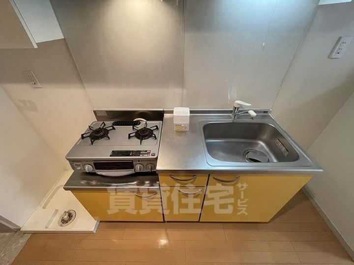 愛知県名古屋市千種区星が丘元町の賃貸マンションのキッチン