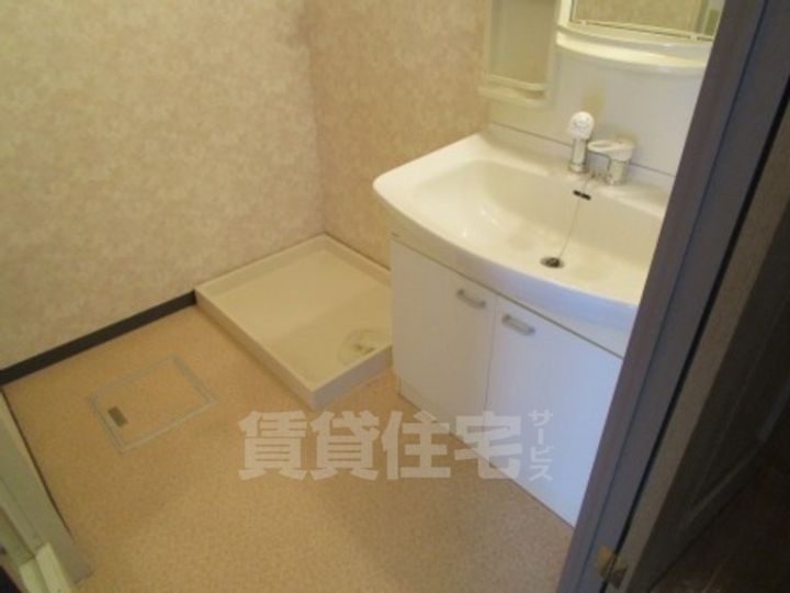 アベニュー大針の内装