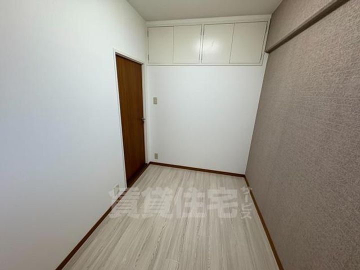 千舟リバーサイドヴィラD棟の寝室