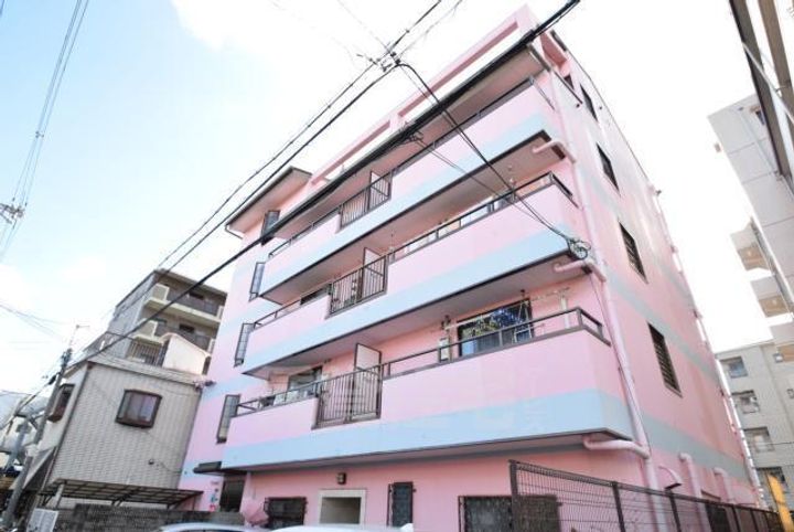 中村マンションの外観