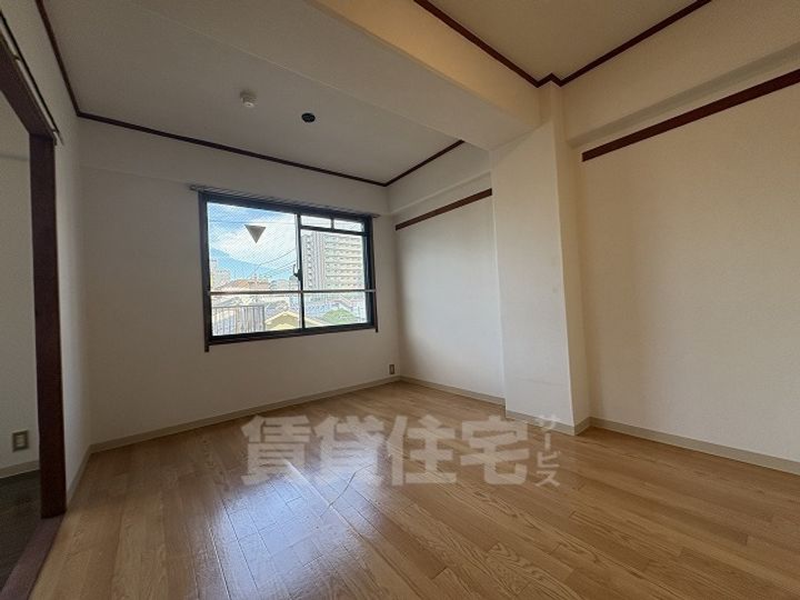 大阪府大阪市淀川区西三国1丁目の賃貸マンションの子供部屋