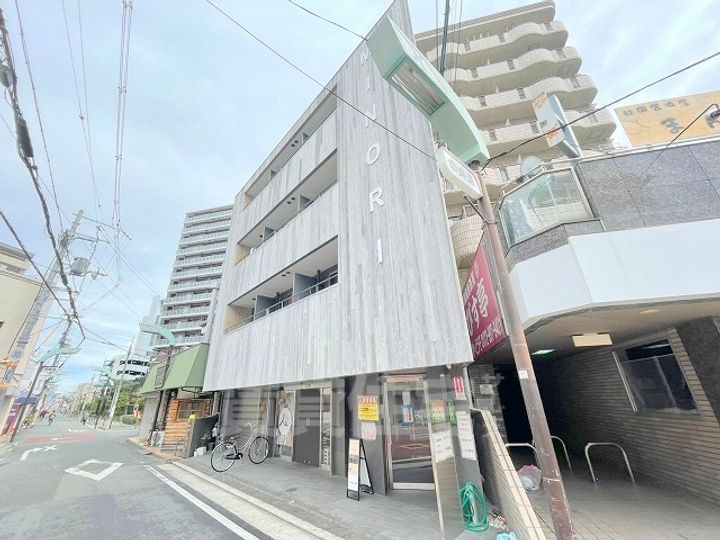 大阪府八尾市北本町2丁目の賃貸マンションの外観