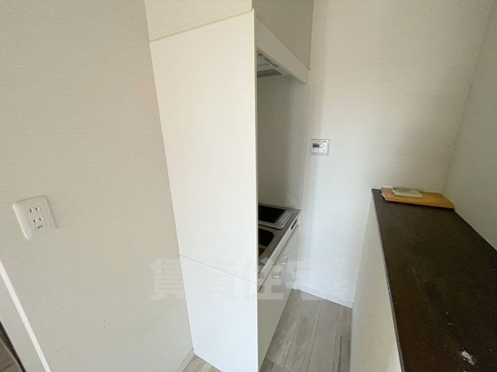 大阪府八尾市北本町2丁目の賃貸マンションのキッチン