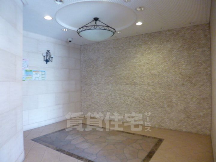 大阪府大阪市西淀川区野里1丁目の賃貸マンションの玄関