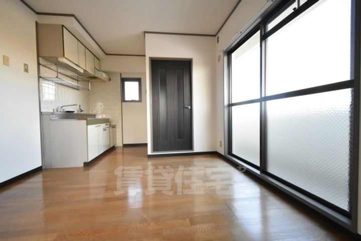 第二ミツルマンション301の居間