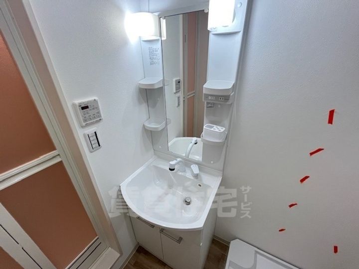 大阪府堺市北区中長尾町3丁の賃貸アパートの内装