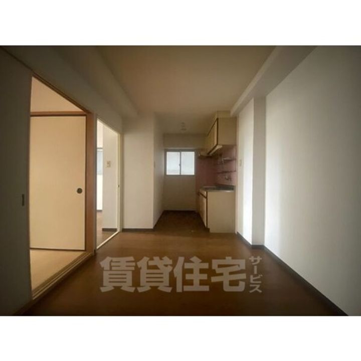 コーラル志賀の居間