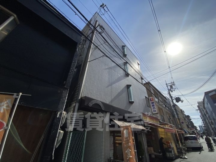 アズマハイツの外観