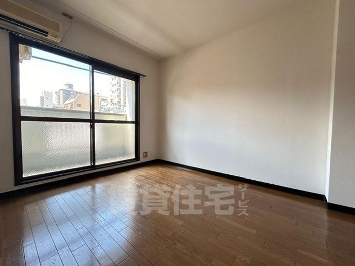 アズマハイツの居間