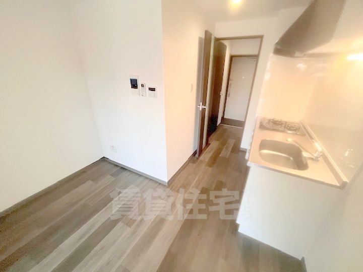 大阪府大阪市東淀川区菅原2丁目の賃貸マンションの居間