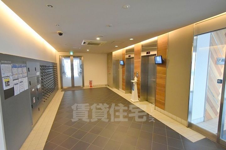 KDXレジデンス南草津の玄関