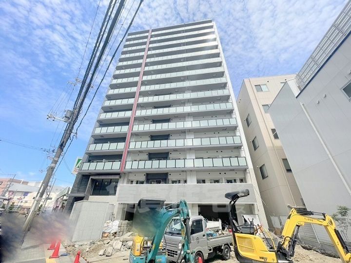 エステムコート大阪プリュームの外観