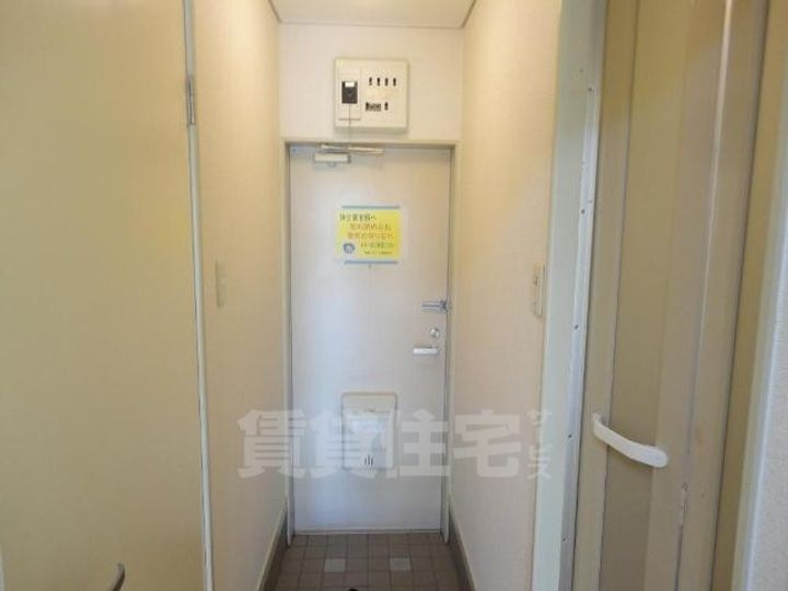 愛知県名古屋市緑区諸の木1丁目の賃貸アパートの玄関