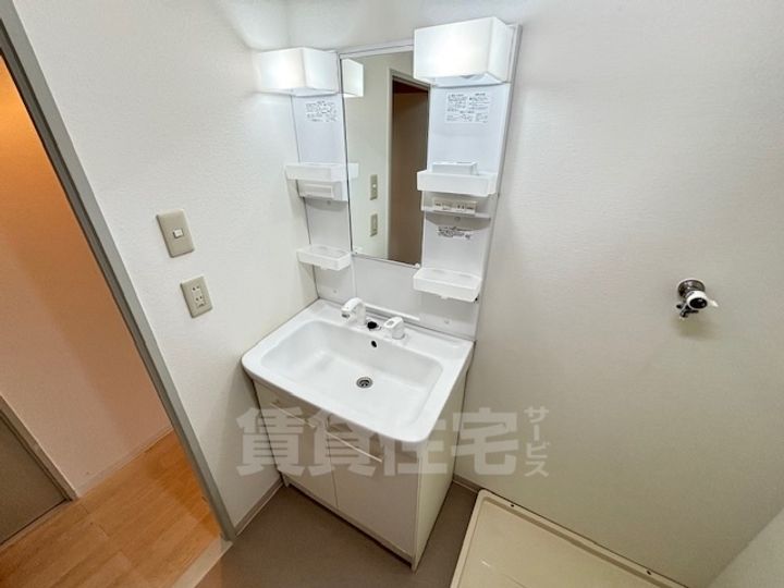 大阪府大阪市東住吉区鷹合1丁目の賃貸マンションの内装