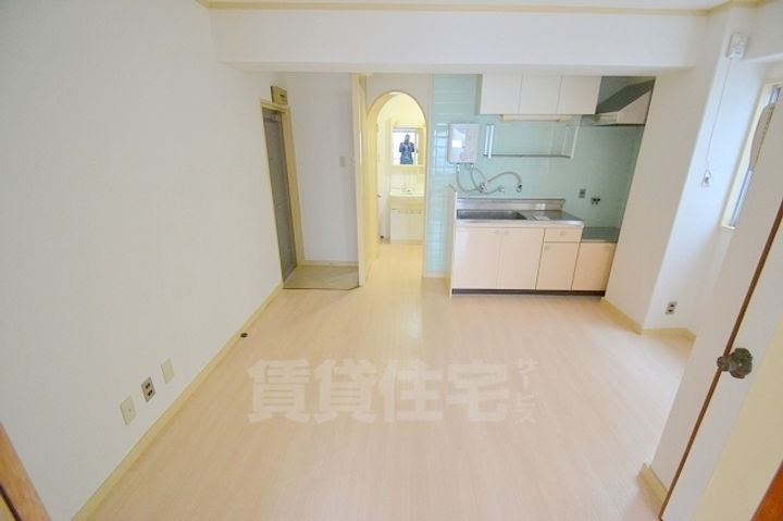 三国マンションの子供部屋