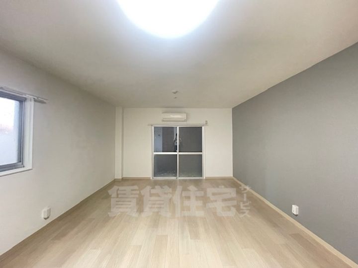 宇都宮ハイツの居間