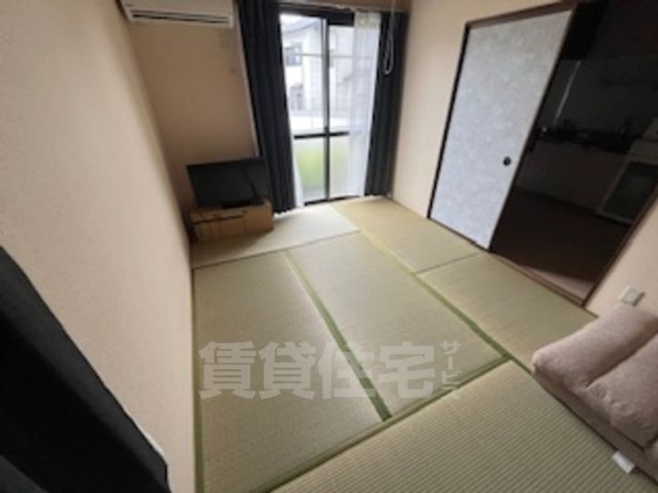 セジュール桂坂103の居間