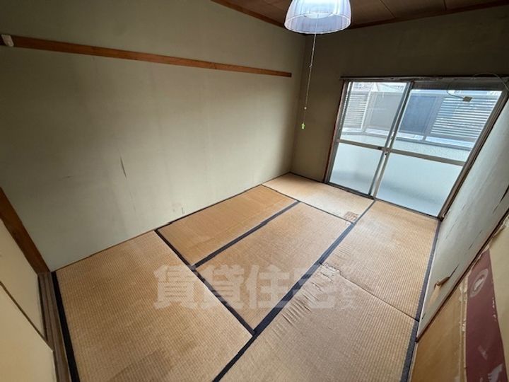 マエダマンションの居間