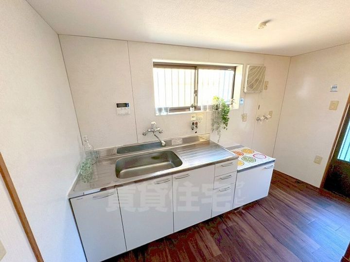 大阪府羽曳野市伊賀6丁目(一戸建)の賃貸物件のキッチン