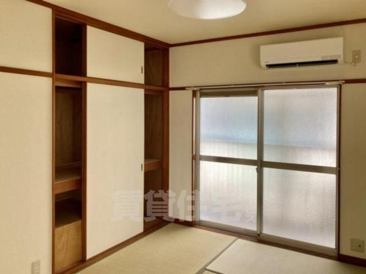 大阪府豊中市岡上の町4丁目(一戸建)の賃貸物件の寝室