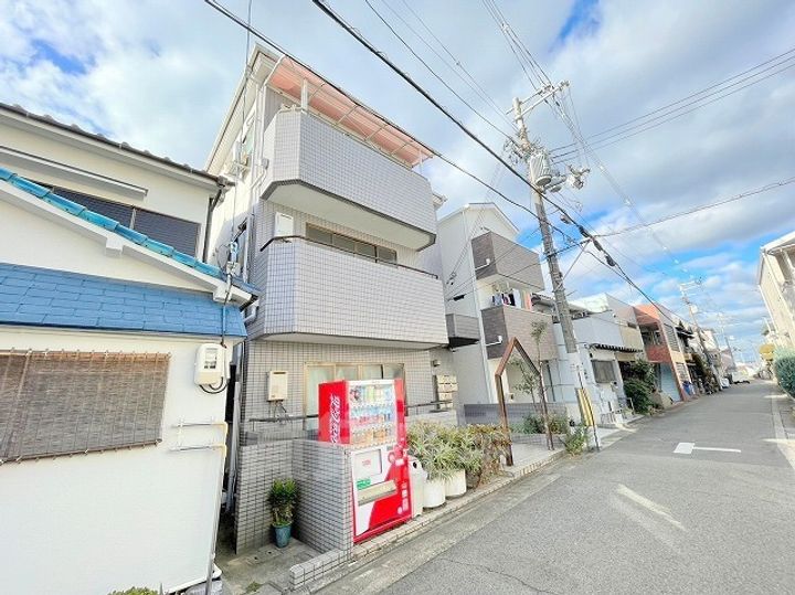 ローレルハイツの外観