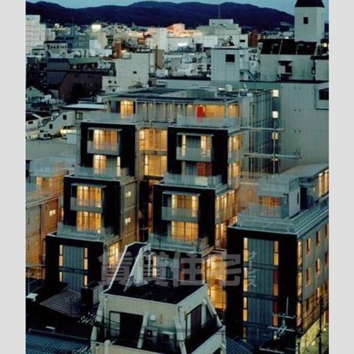アーバネックス三条の外観