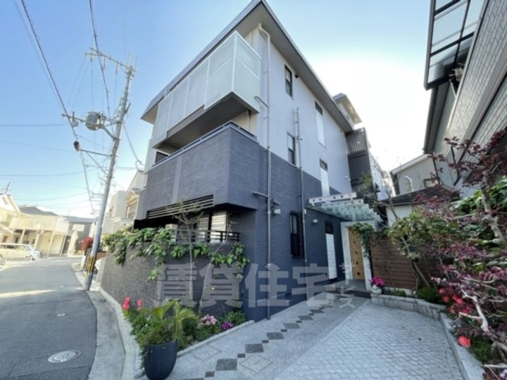 大阪府堺市東区野尻町の賃貸マンションの外観