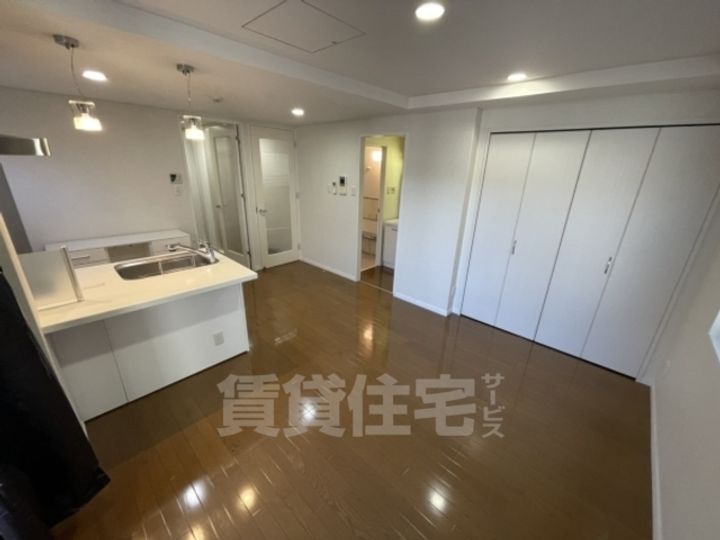 大阪府堺市東区野尻町の賃貸マンションの居間
